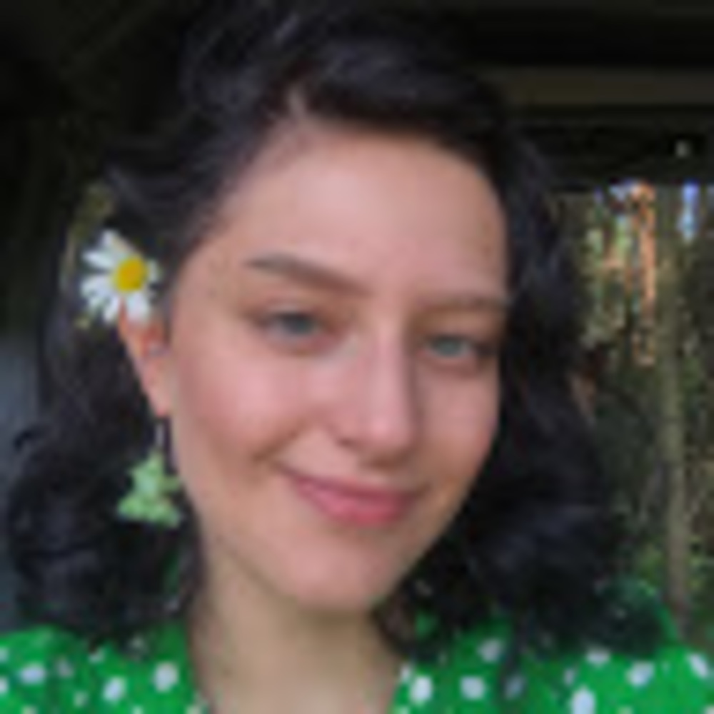 Meet your Posher, Amelia